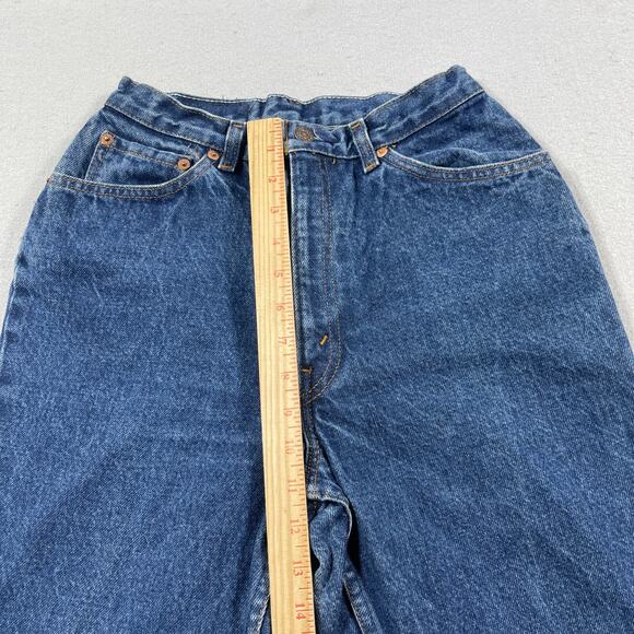 Vtg Levi's 556 Jeans Women Petites Mid Wash Mid Rise Relaxed Fit 90s Denim 26x28 - Picture 5 of 13